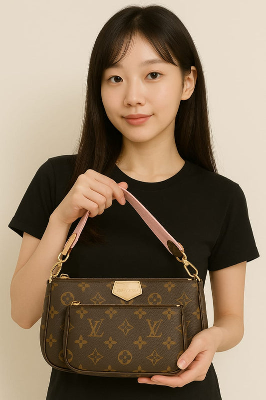 Elegant LV Pink Pochette – Compact Luxury for Every Occasion